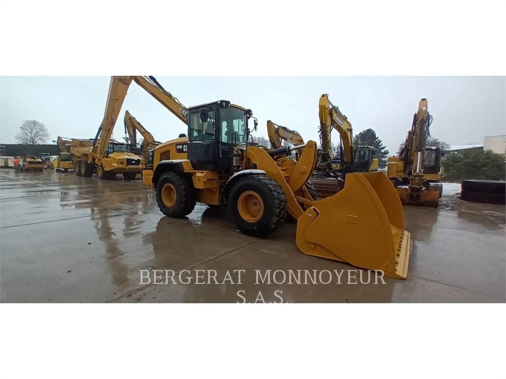 CAT 930M Wheel loaders
