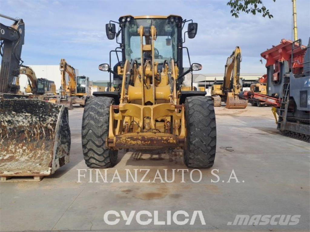 CAT 930M Wheel loaders