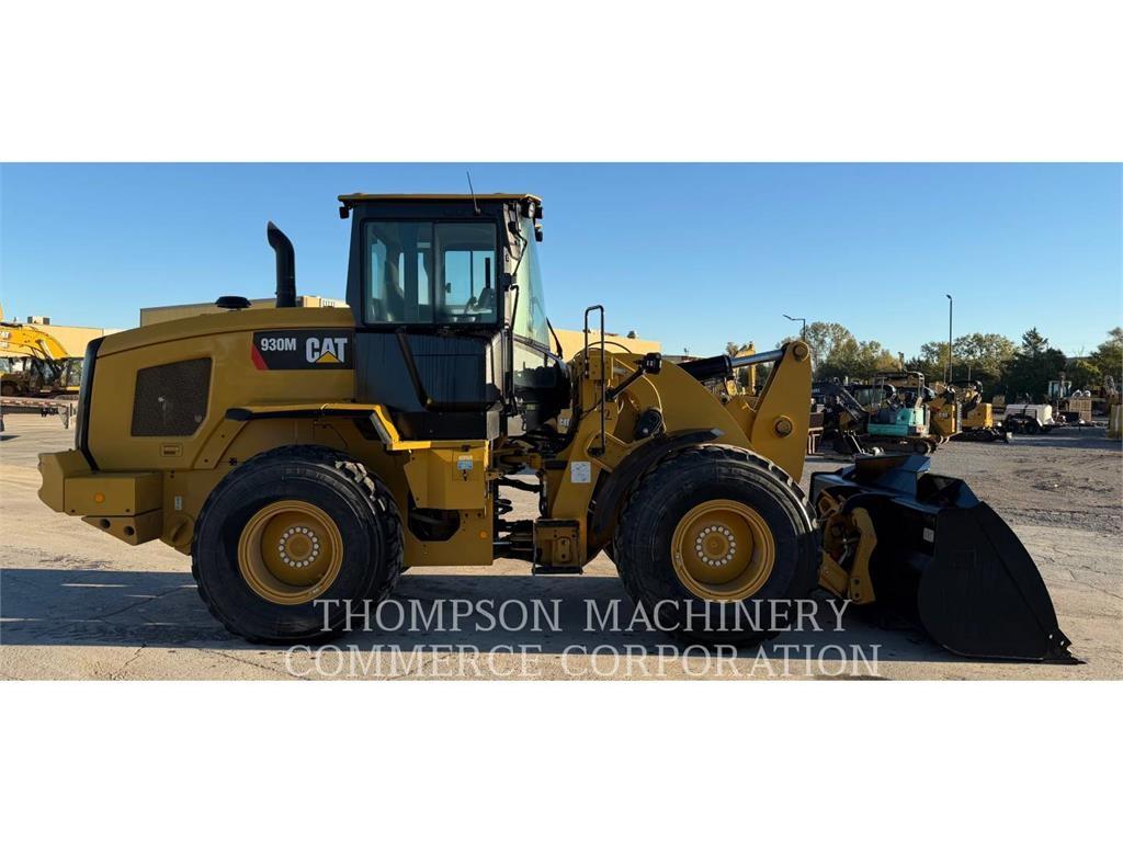 CAT 930M Wheel loaders