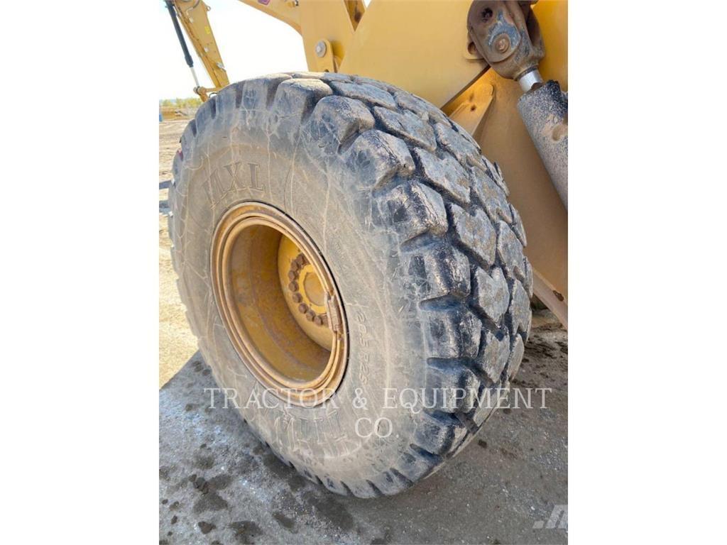 CAT 930M Wheel loaders