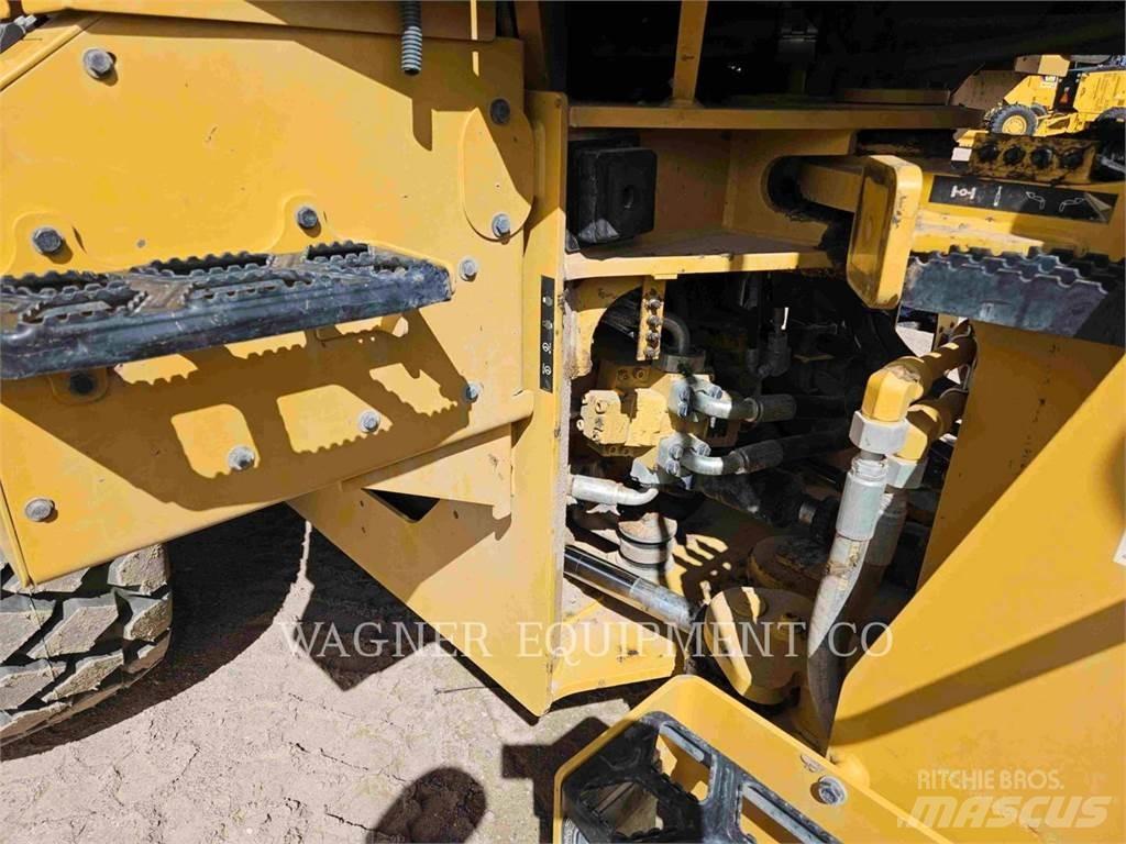 CAT 938M Wheel loaders