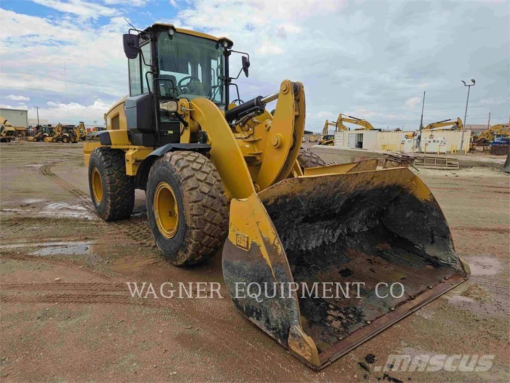 CAT 938M Wheel loaders