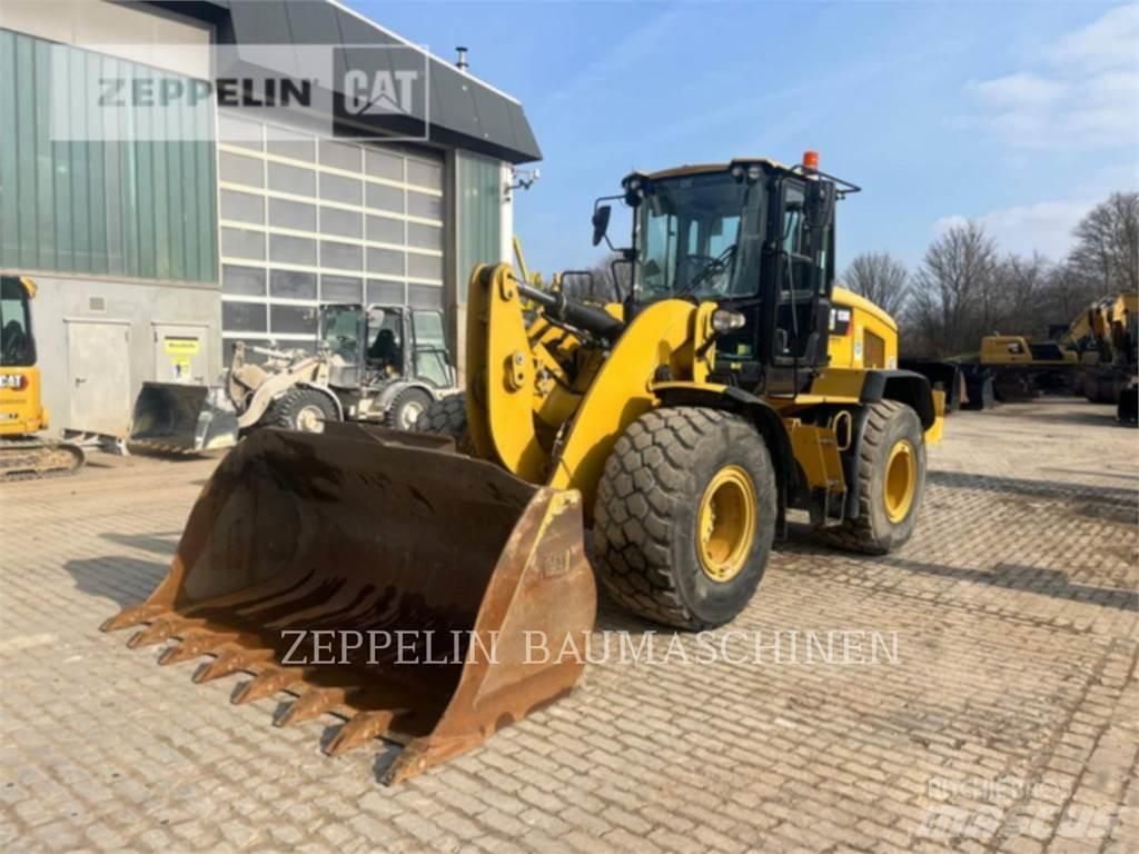 CAT 938M Wheel loaders