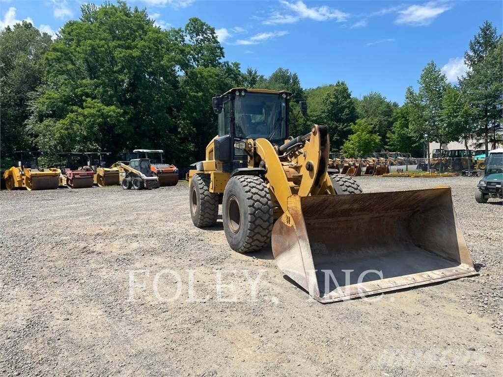 CAT 938M Wheel loaders