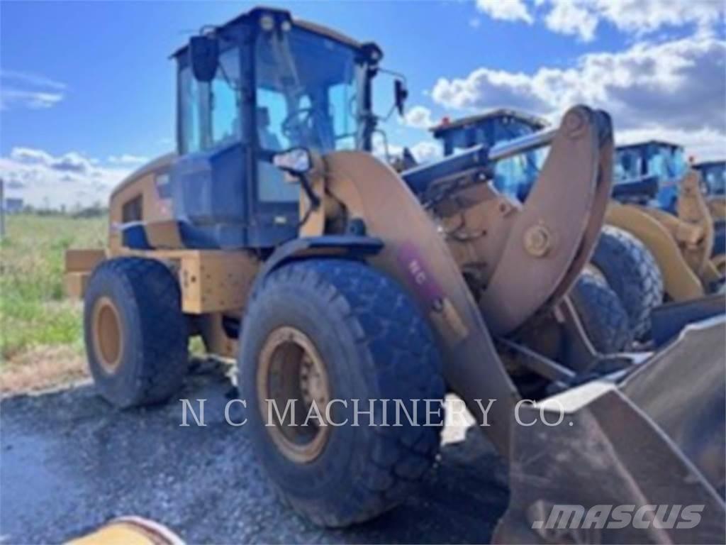 CAT 938M Wheel loaders