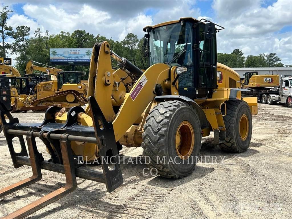 CAT 938M Wheel loaders
