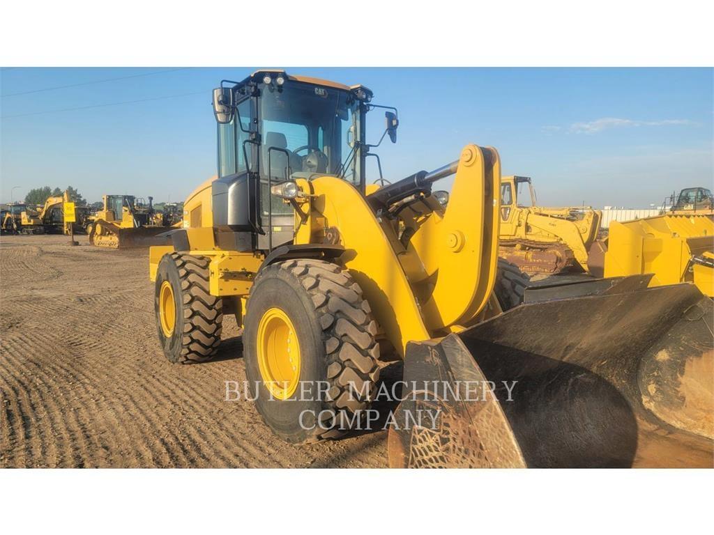 CAT 938M Wheel loaders