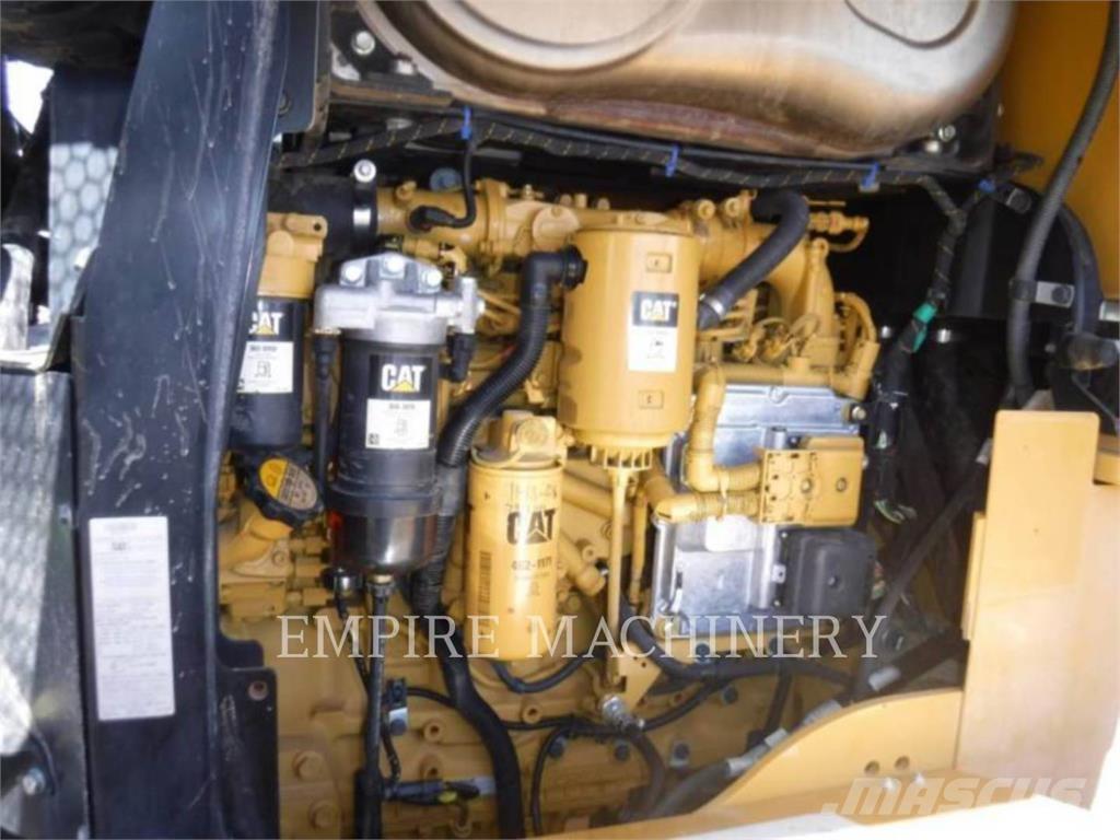 CAT 938M Wheel loaders