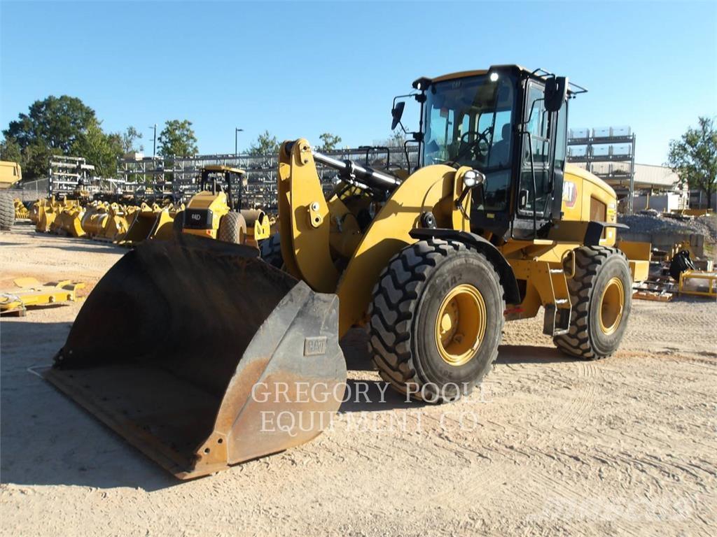 CAT 938M Wheel loaders