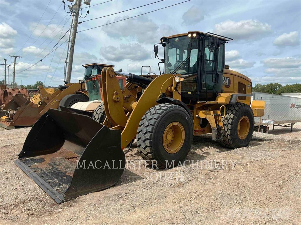 CAT 938M Wheel loaders