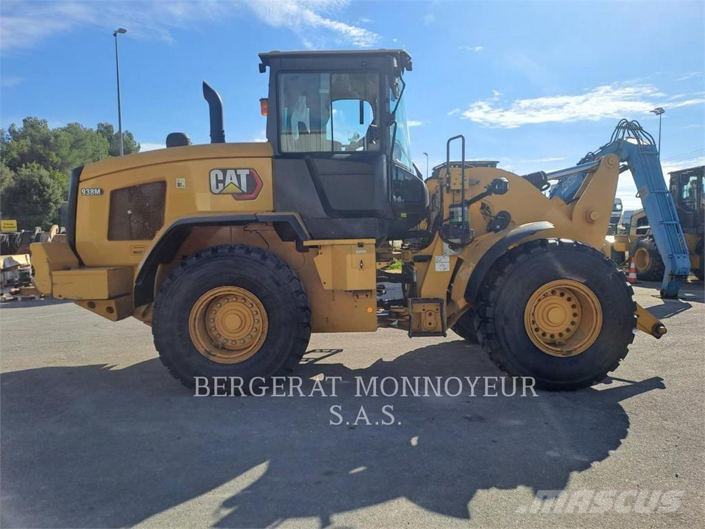 CAT 938M Wheel loaders