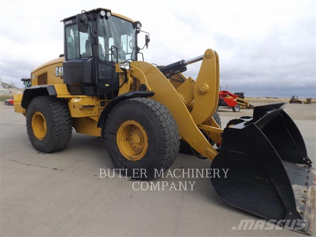 CAT 938M Wheel loaders