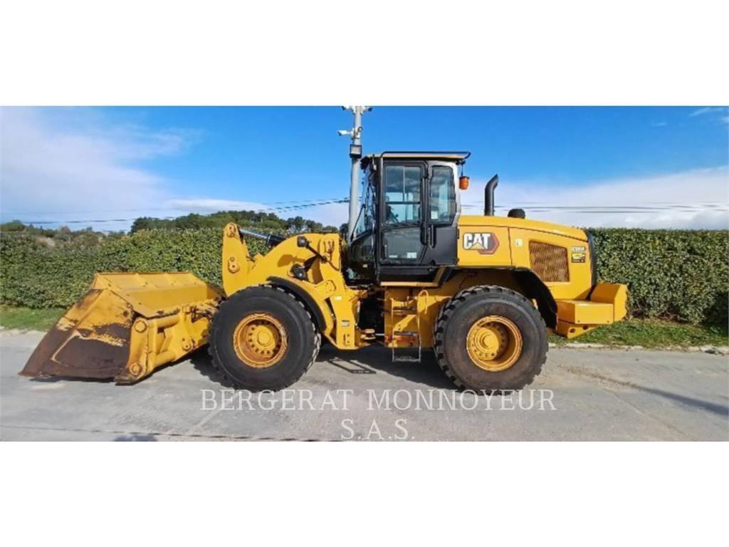 CAT 938M Wheel loaders