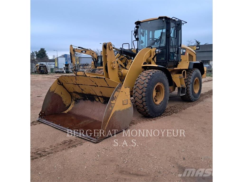 CAT 938M Wheel loaders