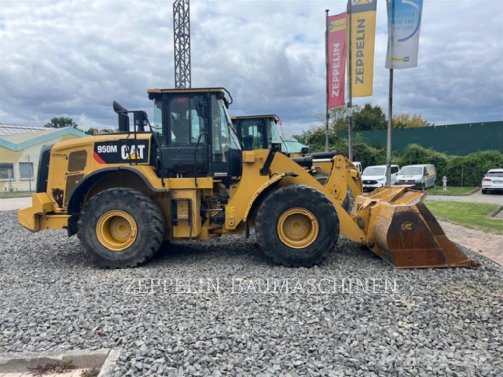 CAT 950M Wheel loaders