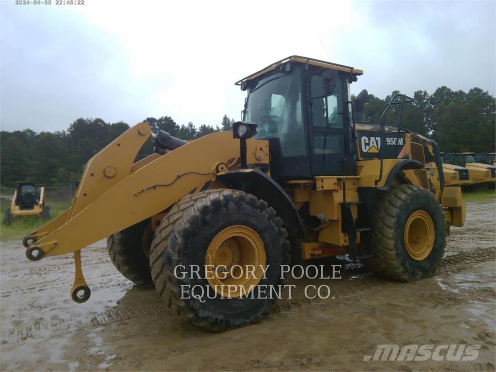 CAT 950M Wheel loaders