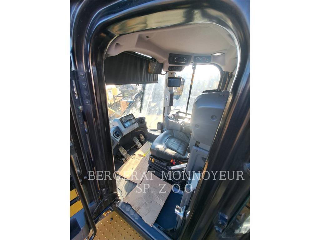 CAT 972 Wheel loaders