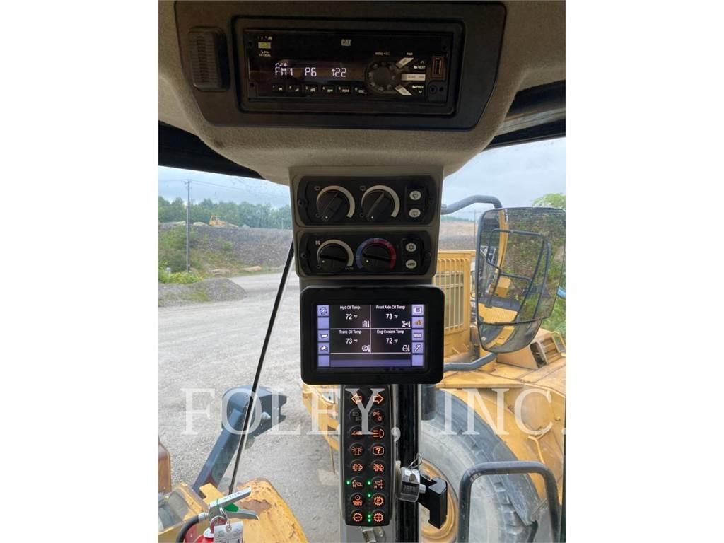 CAT 972M Wheel loaders