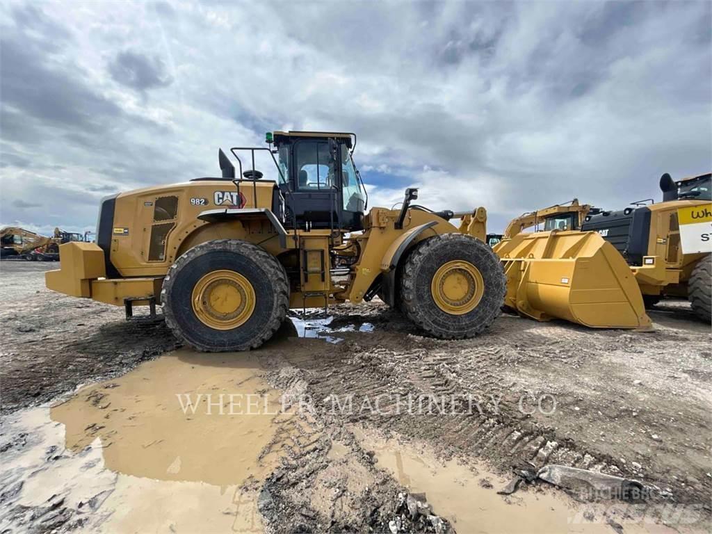 CAT 982 Wheel loaders
