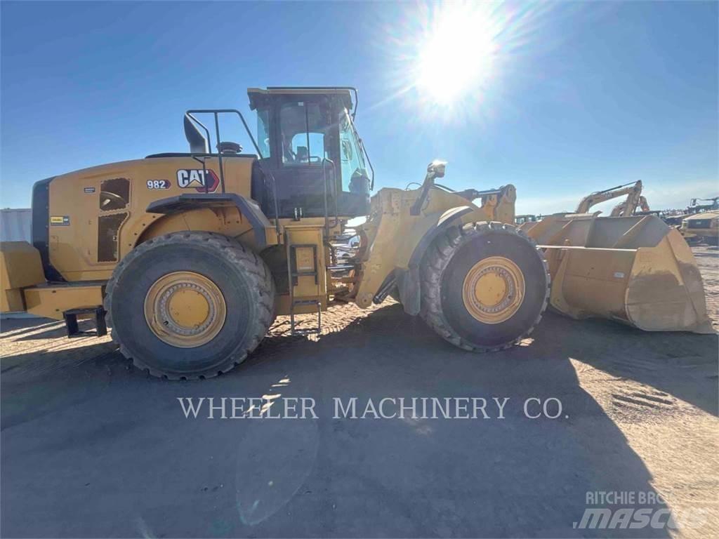 CAT 982 Wheel loaders