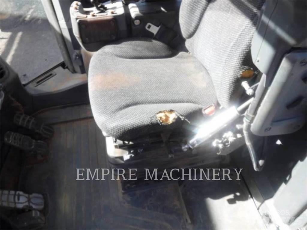 CAT 982M Wheel loaders