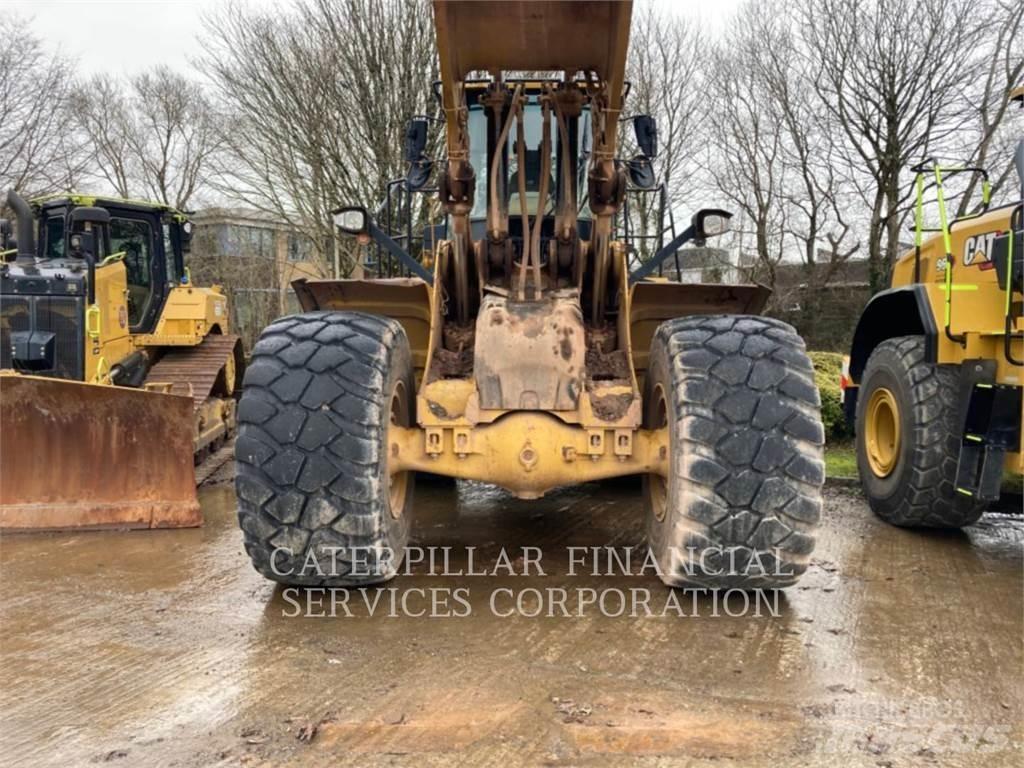 CAT 982M Wheel loaders