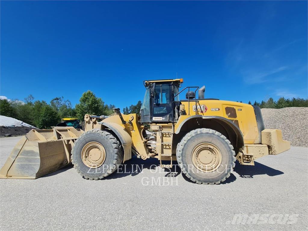 CAT 982M Wheel loaders