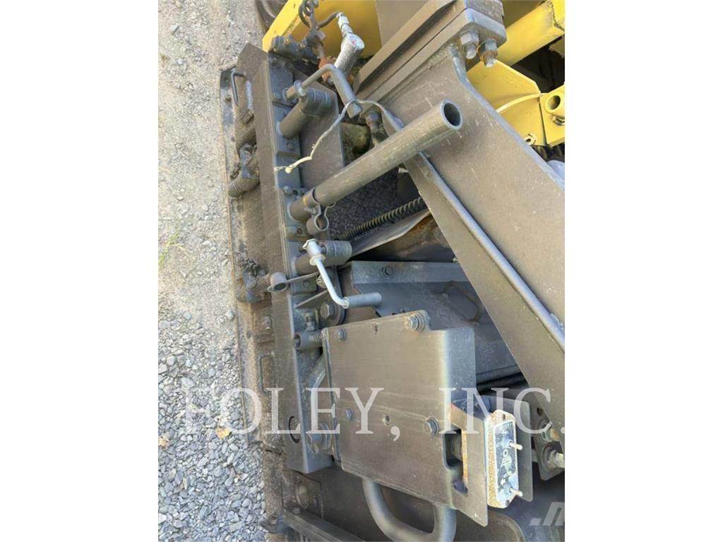 CAT AP-1055D Asphalt pavers