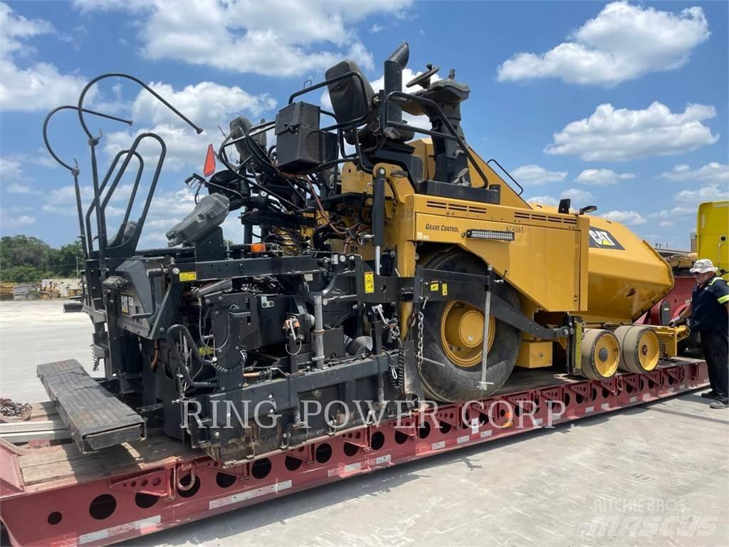 CAT AP1000F Asphalt recyclers