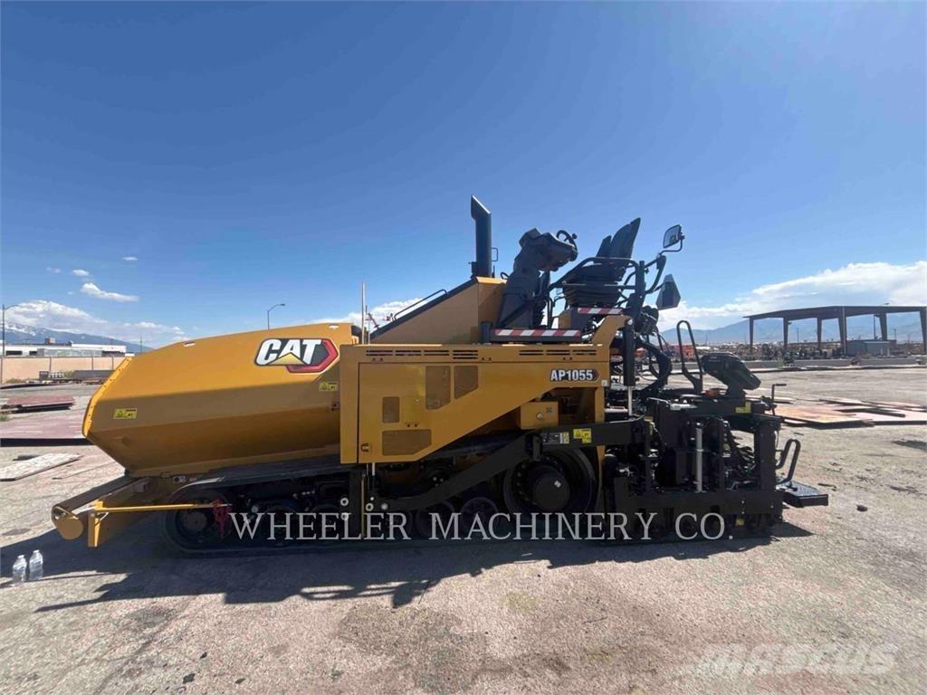 CAT AP1055 Asphalt pavers