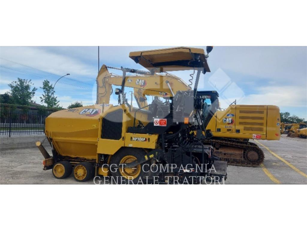 CAT AP300F Asphalt pavers
