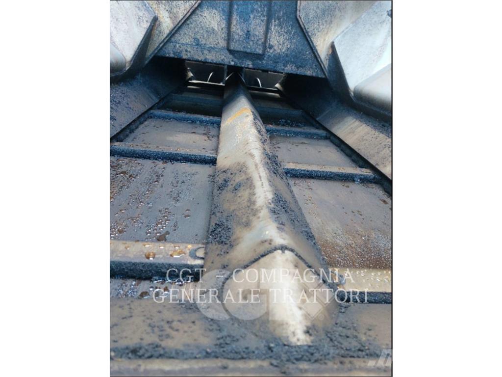 CAT AP500F Asphalt pavers