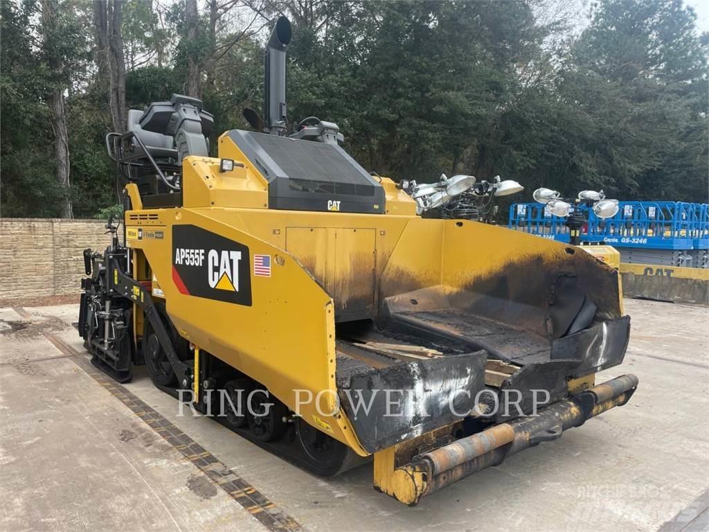 CAT AP555F Asphalt recyclers