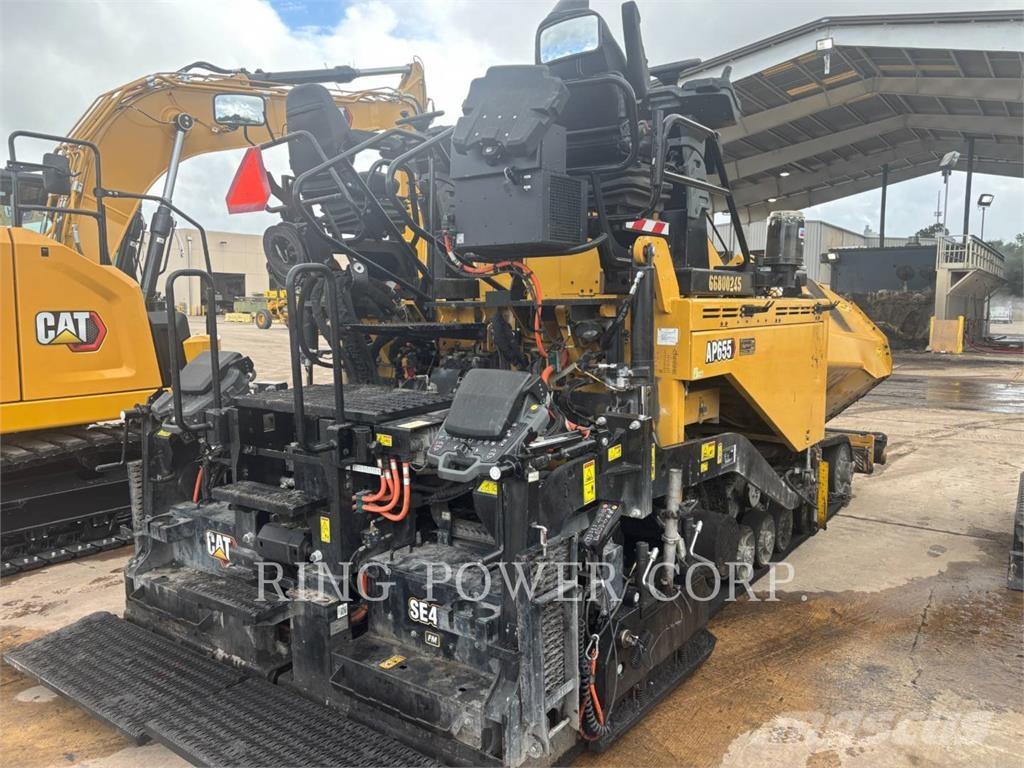 CAT AP655 Asphalt recyclers
