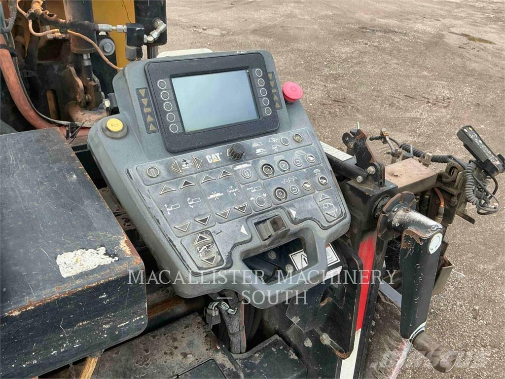 CAT AP655F Asphalt pavers