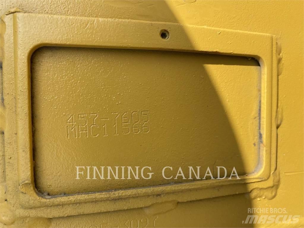 CAT ATTACHMENTS 390F Buckets