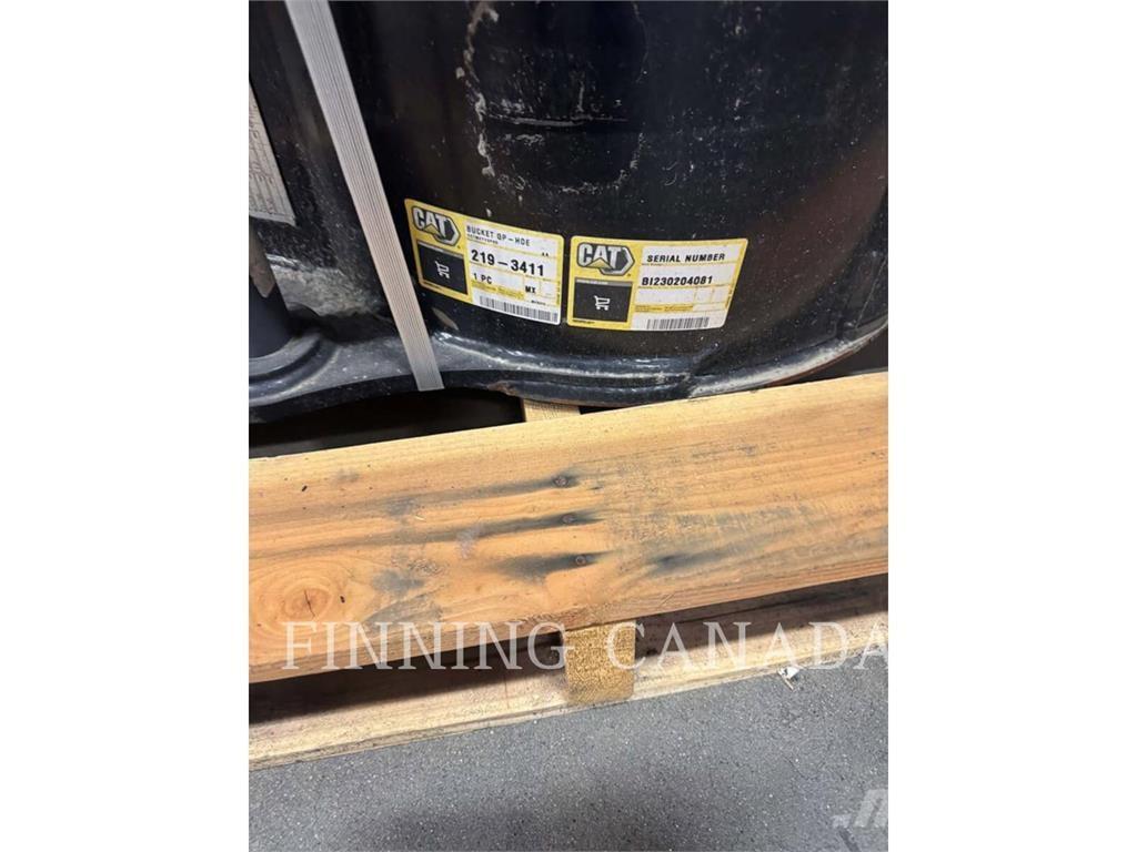 CAT BHL-BD-12 Buckets