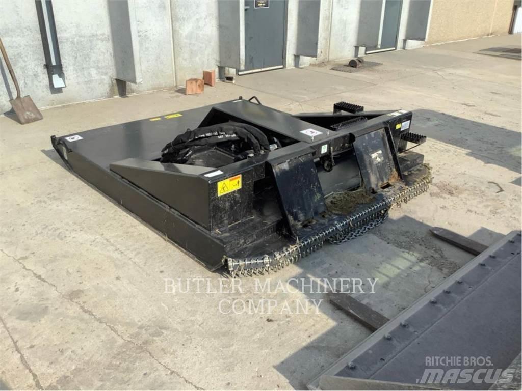 CAT BR320 Pasture mowers and toppers