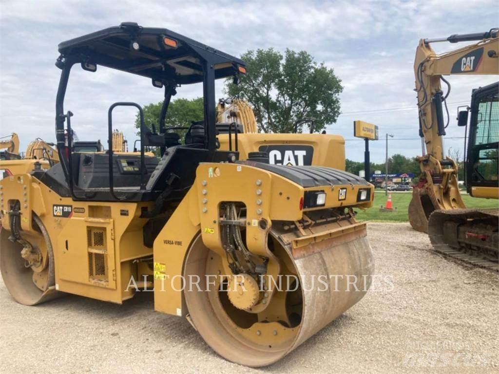 CAT CB10 Twin drum rollers