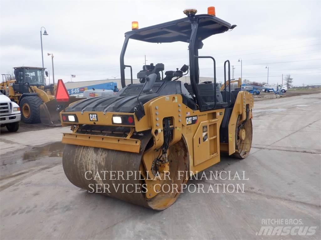 CAT CB10 Twin drum rollers