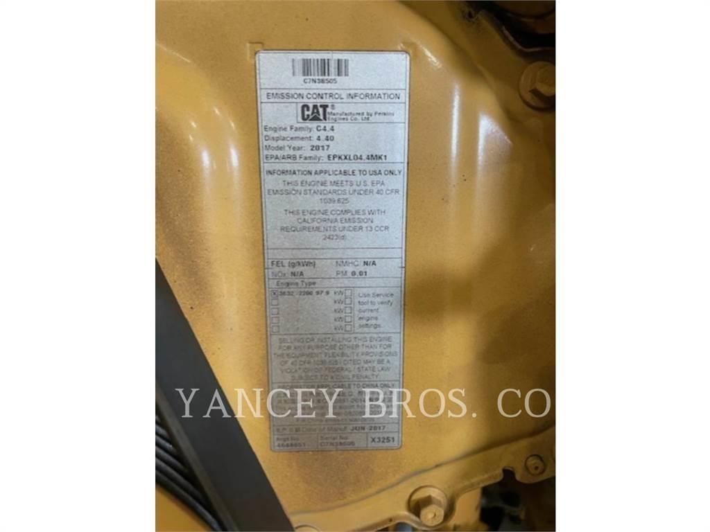 CAT CB10 Soil compactors