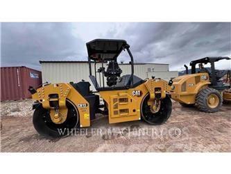 CAT CB13 Twin drum rollers