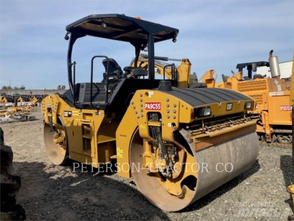 CAT CB13 Twin drum rollers
