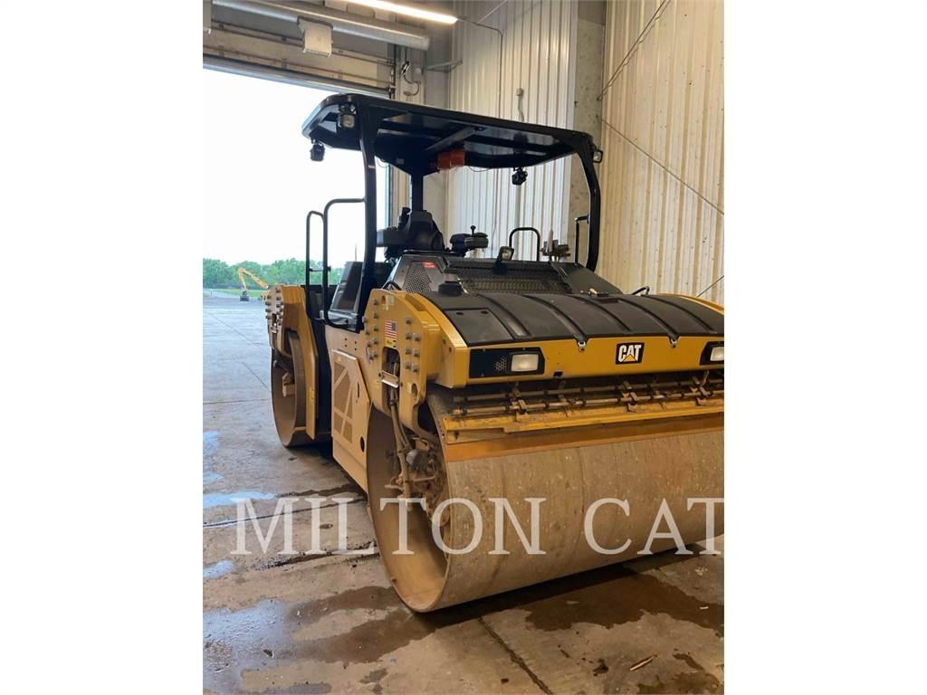 CAT CB15 Twin drum rollers