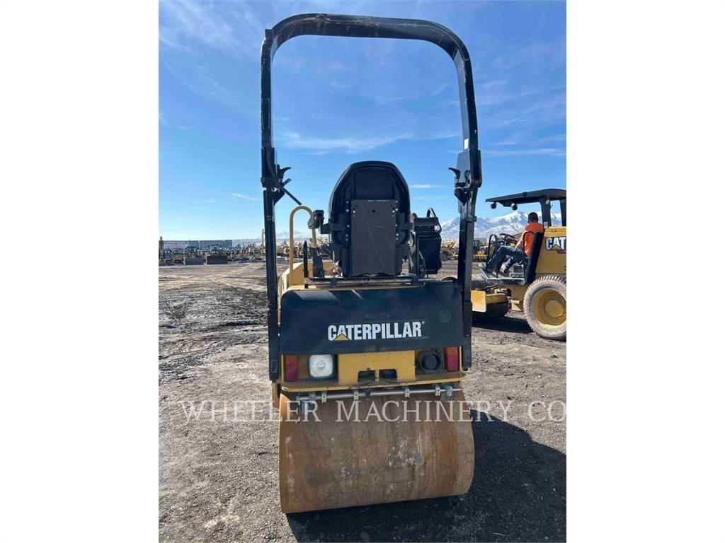 CAT CB22 Bitumen sprayers