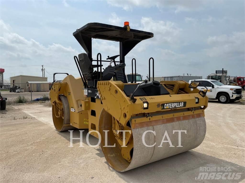 CAT CB54 Twin drum rollers
