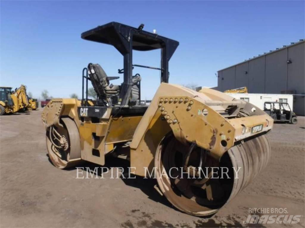 CAT CB64 Twin drum rollers