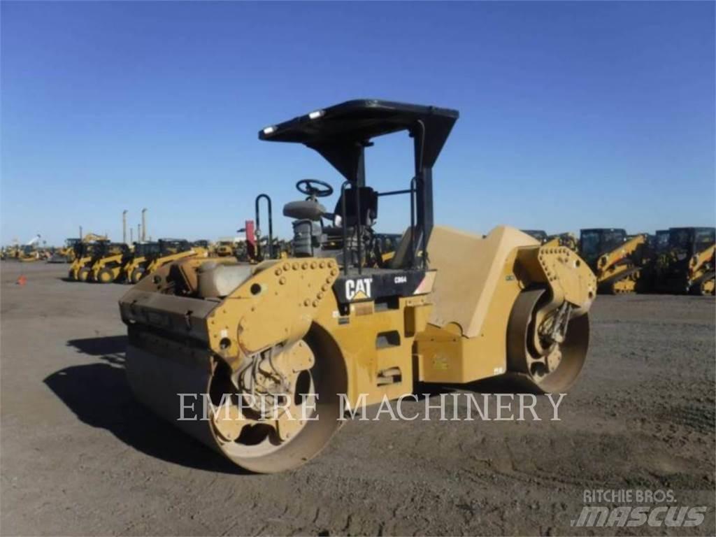 CAT CB64 Twin drum rollers