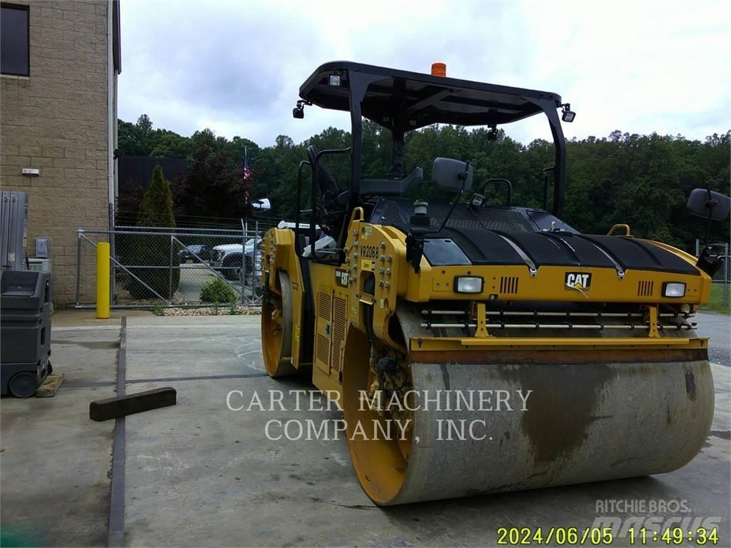 CAT CB66B Asphalt mixing plants