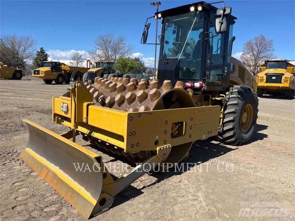 CAT CP12 Soil compactors
